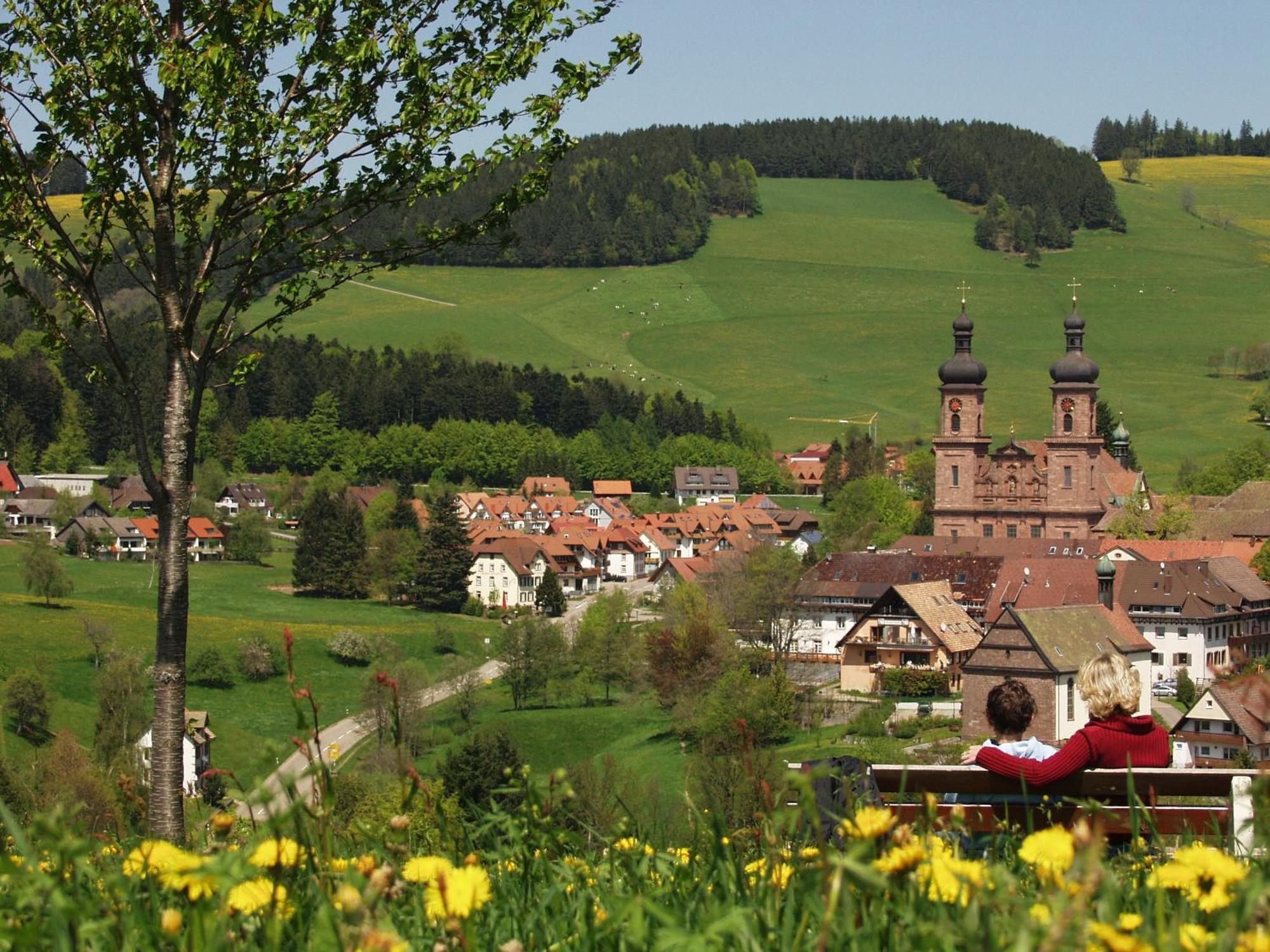 Hotel Hirschen Sankt Peter Exterior foto