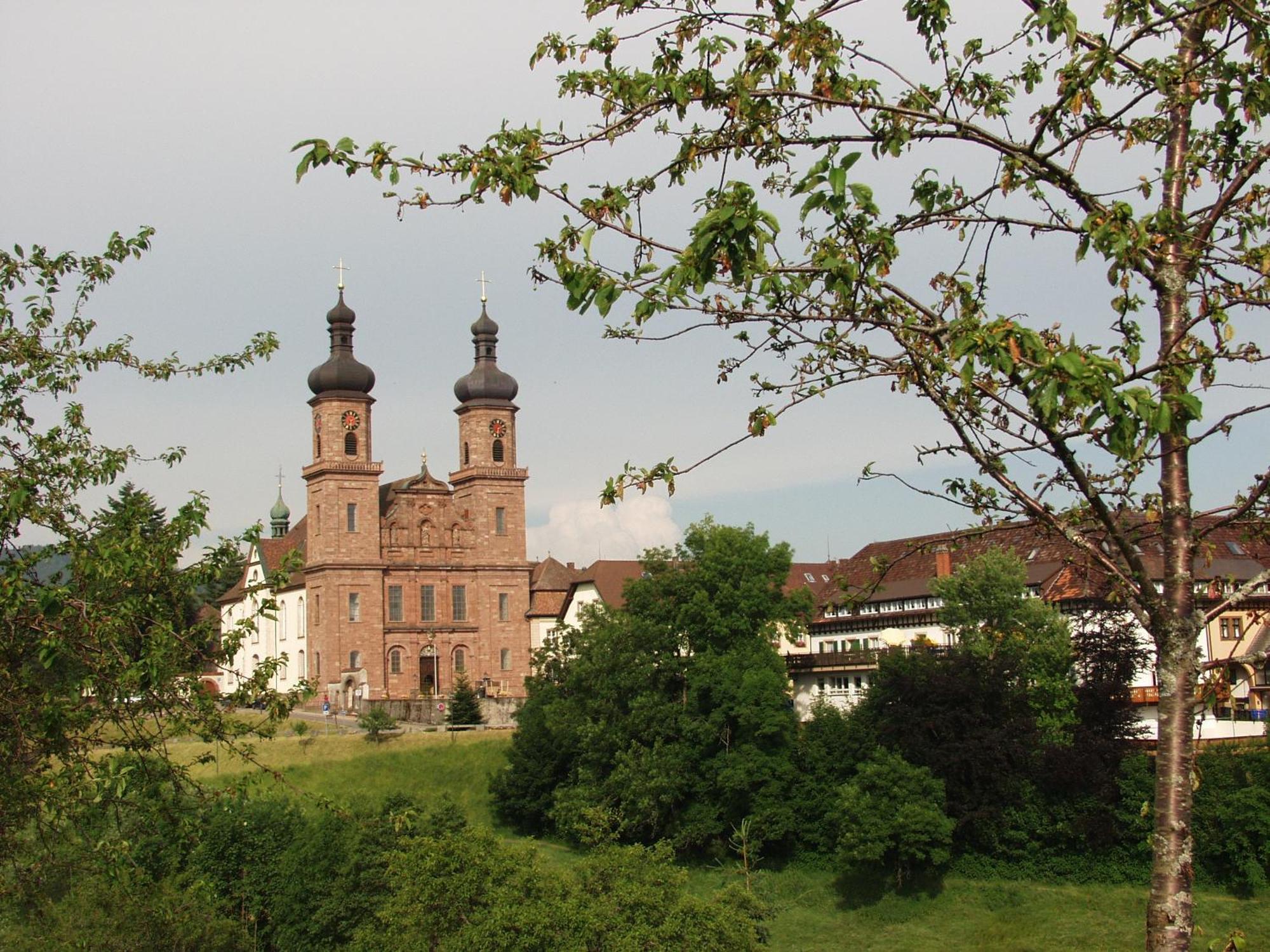 Hotel Hirschen Sankt Peter Exterior foto
